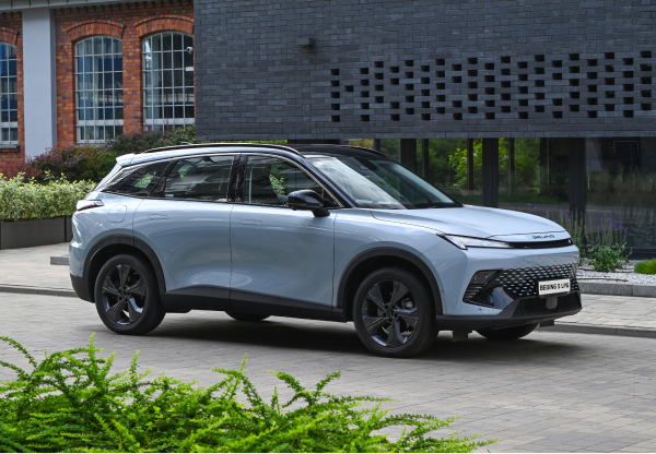 BAIC 5