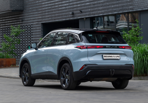 BAIC 5